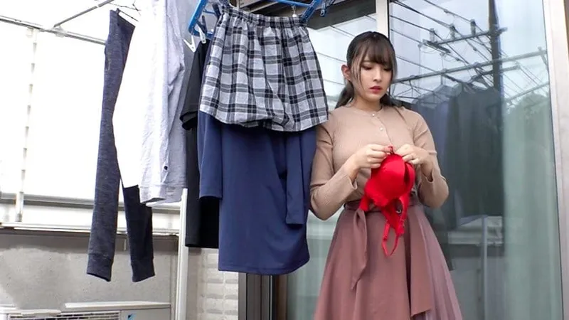 Thiếu thốn vì ông chồng quá yếu sinh lý, cô vợ cắm cho gã chồng cặp sừng