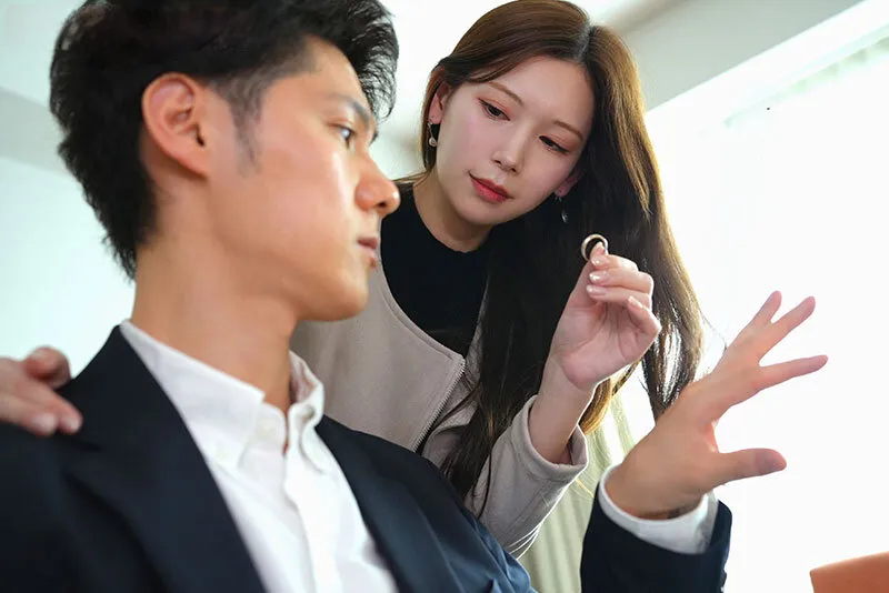 Cô vợ đi đi giã ngoại, gã chồng ở nhà bị nhỏ em cô vợ gạ xoạc không trượt phát nào